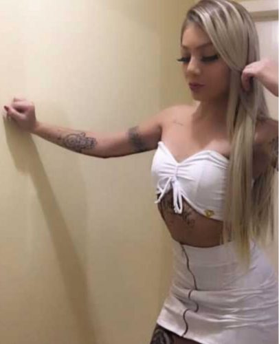 Anamur'dan Doğal Güzellikli, Tarzını Konuşturan Escort Bayan
