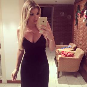Pozcu Bayan Escort ile Büyülü Bir Deneyim