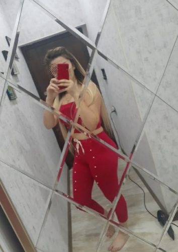 Silifke'nin Görkemli Güzeli: Kendine Güvenen Escort Bayan