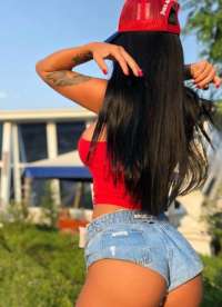 Mersin Merkez Escort Bayan Selin Tanışma Fırsatı