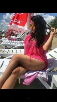Mersin Merkez'in Büyüleyici Gülüşü: Çekici ve Elit Escort Bayan