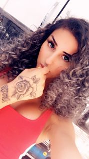 Pozcu Bayan Escort Büşra: Mutluluğun Kapılarını Aralamanız İçin