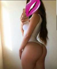 Pozcu Bayan Escort: Zarif ve Tutkulu Yasemin